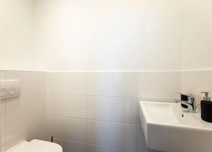 Family 2br Oasis Steps From By Hm Apartamento