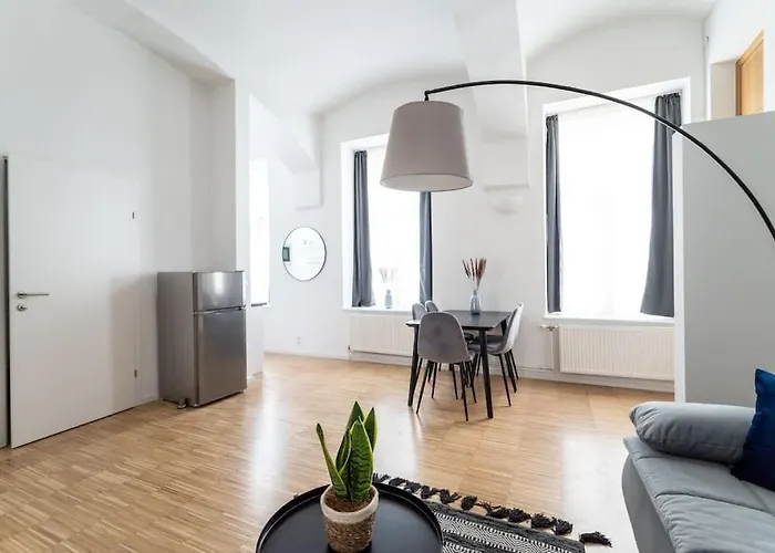 Family 2br Oasis Steps From By Hm Apartamento *