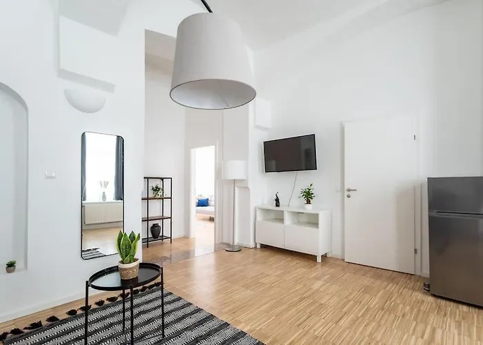 Apartamento Family 2br Oasis Steps From By Hm Viena